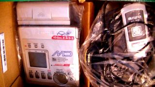 Vintage Aiwa Minidisc Walkman Recorder Model Am - F75