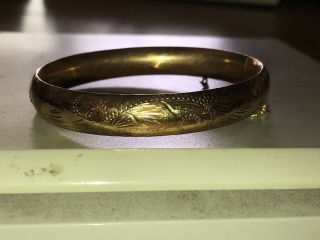 Vintage 14k Yellow Gold Etched Design Hinged Slide Bangle Bracelet