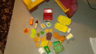 Vintage 1989 Fisher Price McDonalds Drive Thru Playset w/ Food & More RARE 2