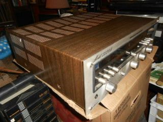 Vintage Marantz 2220B AM/FM Stereophonic Receiver Amplifier NEEDS LIGHTS 7