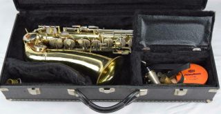 Vintage 1950 ' s Conn Alto Saxophone w/Nice Hard Fiberboard Case 5