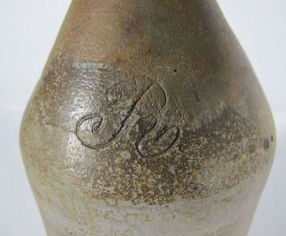 Antique C.  1850 Pre Prohibition Stoneware Beer Bottle Incised W/ " R " On Front Yqz