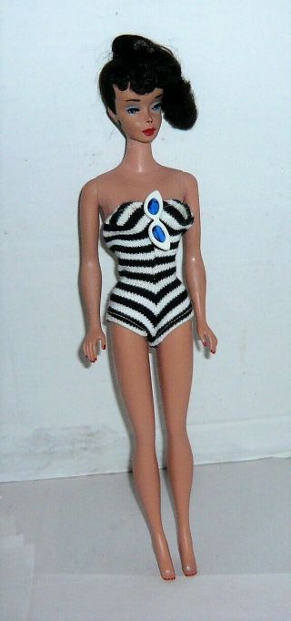 VINTAGE 4 BRUNETTE BARBIE DOLL W/BOX 2