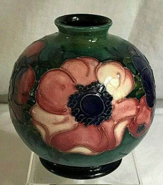 Vintage Moorcroft Anemone Green Small Ball Shape Vase