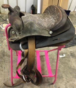 Vintage 15 " Saddle