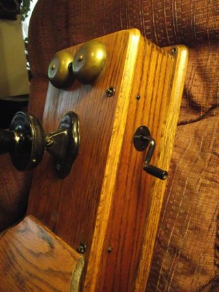 Vintage Antique Kellogg Hand Crank Oak Wall Telephone 2