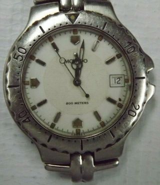 Movado Diver 200 Meters Quatrz Vintage Watch Classic Men 