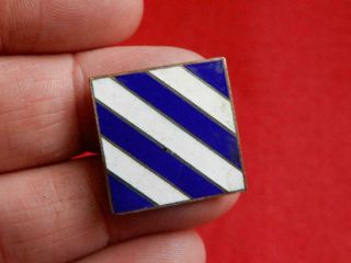 Wwii 3rd Infantry Division Dui Di Crest Pin