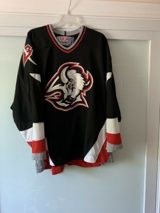 Ccm Buffalo Sabres Goathead Nhl Hockey Jersey Size Xl Vintage 90s