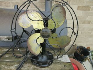 Vintage Emerson Jr.  Electric Fan 10 Inch Metal Blade Oscillating Made In Usa