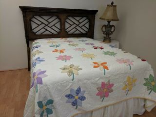 Multi - Color Hand Quilted Pinwheel Flower Quilt