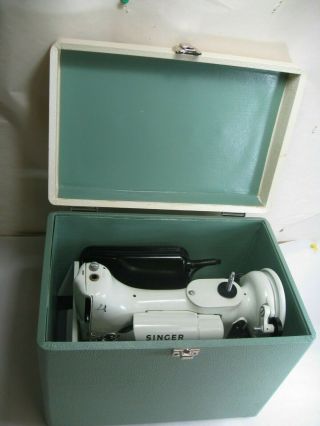 Vintage 221K Featherweight Singer Sewing Machine w/Case & Box 11