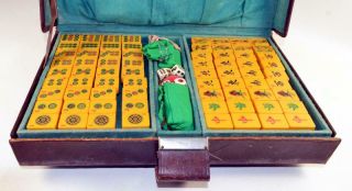 Antique MAHJONG Set Mah Jong Jongg Two Tone Wafer Bakelite Tiles & Leather Case 2