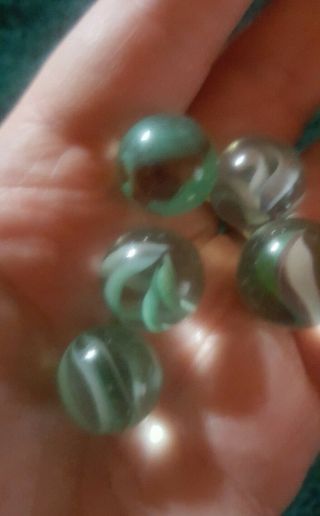 Old antique vintage clear glass marbles with color swirl late 1800 ' s - 1920 ' s. 4