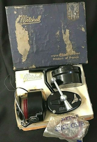 Vintage MITCHELL Fishing REEL Model 300 ? Made in FRANCE 2