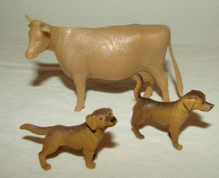 Vintage Hard Plastic Cow And Dogs Animal Figures Children Toy Putz