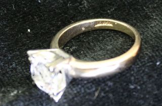 Vintage Estate 10K Gold 1.  75 Ct CZ Solitaire Wedding Ring s 5.  5 Scrap? 4.  6 Gr 5