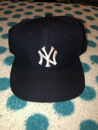 Vintage York Yankees Sports Specialties Snapback Hat
