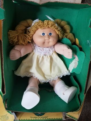 Cabbage Patch Dolls Vintage 1985
