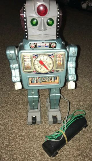 OLD VINTAGE JAPAN HORIKAWA TIN TOY SPACE ROBOT BATTERY OPERATED 4