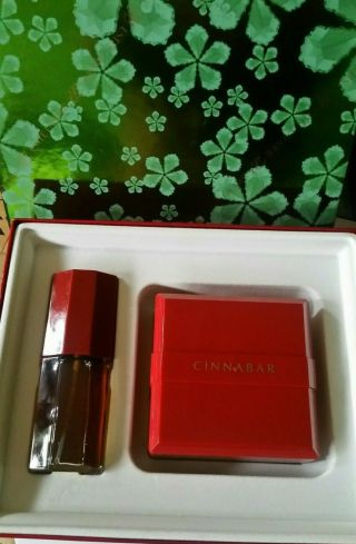 Vintage Estee Lauder Cinnabar Edp Eau De Parfum 1.  7 Oz Spray & 3.  0 Oz Powder