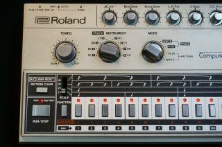 Roland TR - 606 Drumatix Computer Controlled Vintage Analogue Drum Machine 2