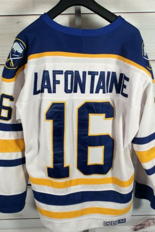 Vintage CCM Pat LaFontaine Buffalo Sabres 16 Jersey SIZE 48 Med Made In CANADA 6