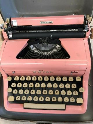 Vintage 1950’s Pink Royal Quiet De Luxe Typewriter & Case Bubblegum Pink
