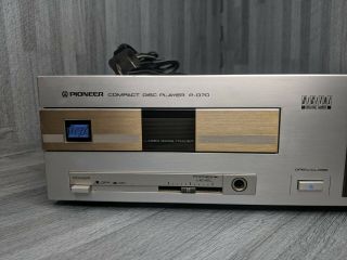 Pioneer P - D70 Stereo Compact Disc Player CD Silver Digital Audio Rare Vintage 2