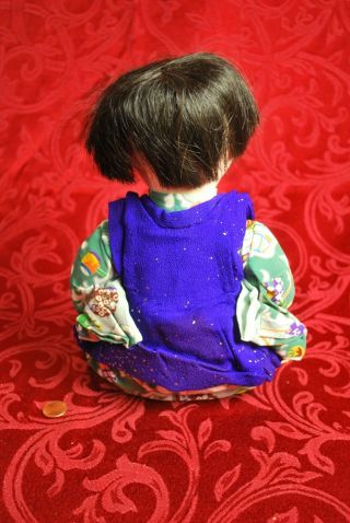 A set a vintage 1940s Japanese Ichimatsu Gofun Dolls with Glass Eyes 2