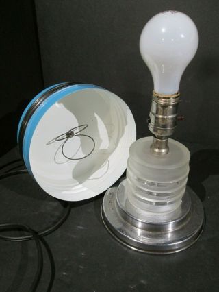 VINTAGE RETRO ART DECO ERA ELECTRIC TABLE LAMP MID CENTURY MODERN W/ METAL SHADE 9
