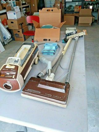 Vintage Electolux Vacuum Model 1401 - B W/power Nozzle And Accessories As Pictured