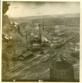 Org Wwii Photo: Rare Shot Of B - 24 Above Ploiești Refinery,  Operation Tidal Wave