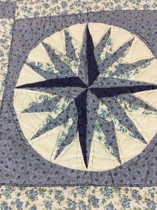 BLUE & WHITE VINTAGE HAND CRAFTED HAND QUILTED MARINERS COMPASS QUILT 81 