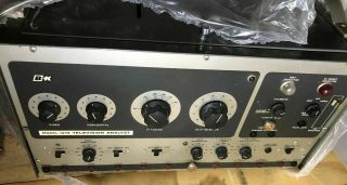 Vintage B&k Model 1076 Television Analyst Tv Test & Service Equipment