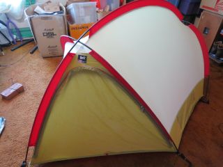 Very Fine Vintage Moss Outland 4 - Season Backpacking Cycling Mountaineering Tent