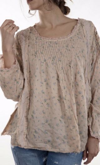 MAGNOLIA PEARL “ELLIE” Blouse,  ANTIQUE BABY PERIWINKLE ROSE,  RARE,  NWT 5