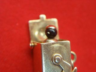 Vintage 14k Yellow Gold Spring Loaded Black Face Jack - In - The - Box Charm