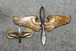 Vintage Wwii Wings With Propeller Aviation Pins Large & Small