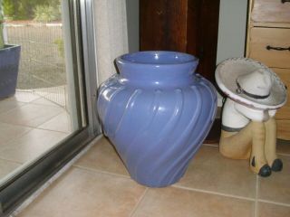 Vintage Early California Catalina,  Gladding McBean,  Bauer Large Blue Garden Vase 2