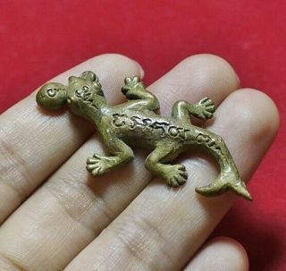 Very Rare 2 Tails Gecko Lizard Thai Buddha Gambler Amulet For Lucky & Wealth P34