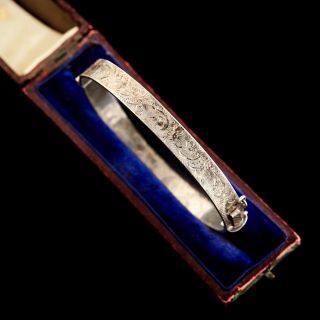 Antique Vintage Art Deco Style Sterling Silver English Hinged Bangle Bracelet