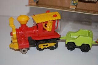 Vintage TootsieToy Choo Choo Metal and Poly Toy Train 2020 With Tracks & Boxes 3