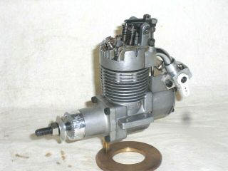 A Rare,  Vintage,  Enya 40 - 4c,  Open Rocker,  4 Stroke Glow/nitro Model Aero Engine