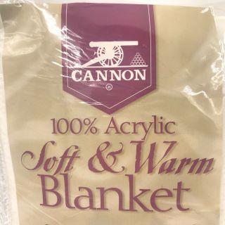 Vintage Cannon White Acrylic Soft & Warm Blanket Full or Twin Satin Edge K3 2