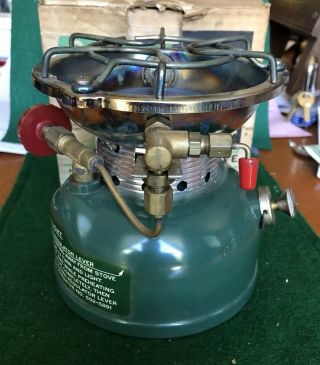 Vintage Coleman 502 - 700 Sportster Stove 9 - 1965 w/ Box & Papers 3