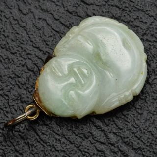 Vintage 14K Yellow Gold Carved Green Jade Buddha Pendant 3.  6 Grams 2