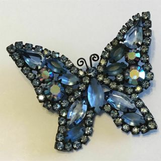 Vintage Weiss Shades Of Blue Rhinestone Figural Butterfly Brooch Br3