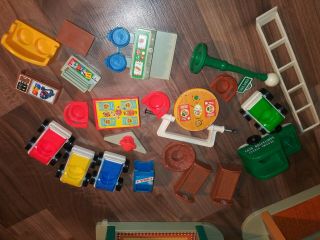 Vtg Fisher Price Little People Play Family Sesame Street complete,  extra 938 4