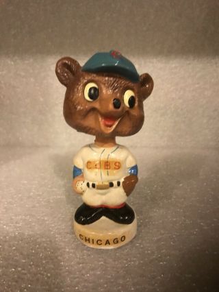 Vintage 1960s Chicago Cubs Mini White Base Nodder Bobblehead Cubby Bear